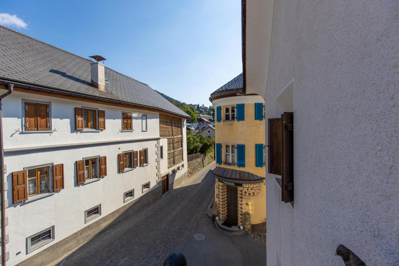 Chasa Tredeschin Apartment Скуол Екстериор снимка